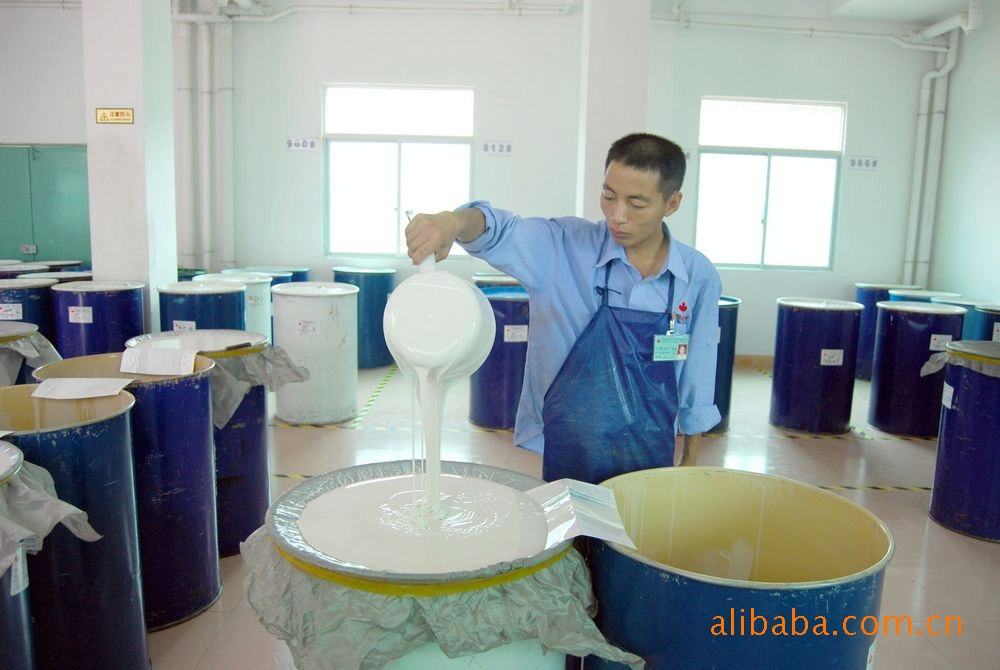 液體硅膠廠(chǎng)家生產(chǎn)展示